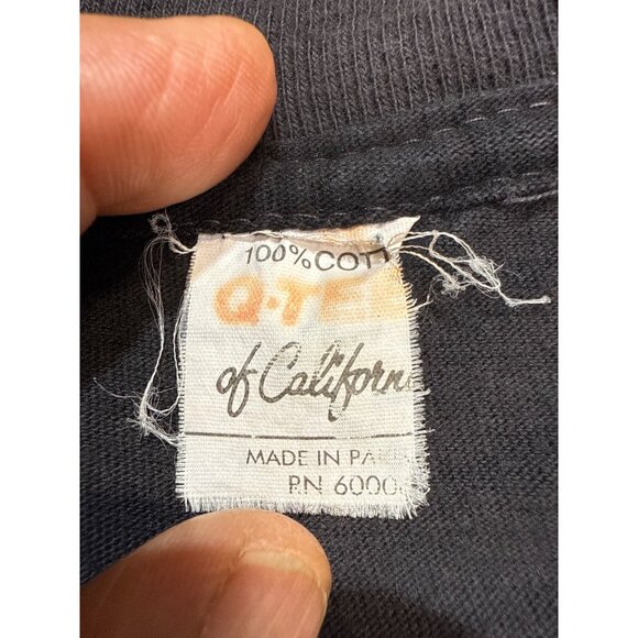 Vintage Pirate Radio 1990 "Bite Me" Graphic T-Shirt By Q-Tees Of California 100% - Picture 3 of 10